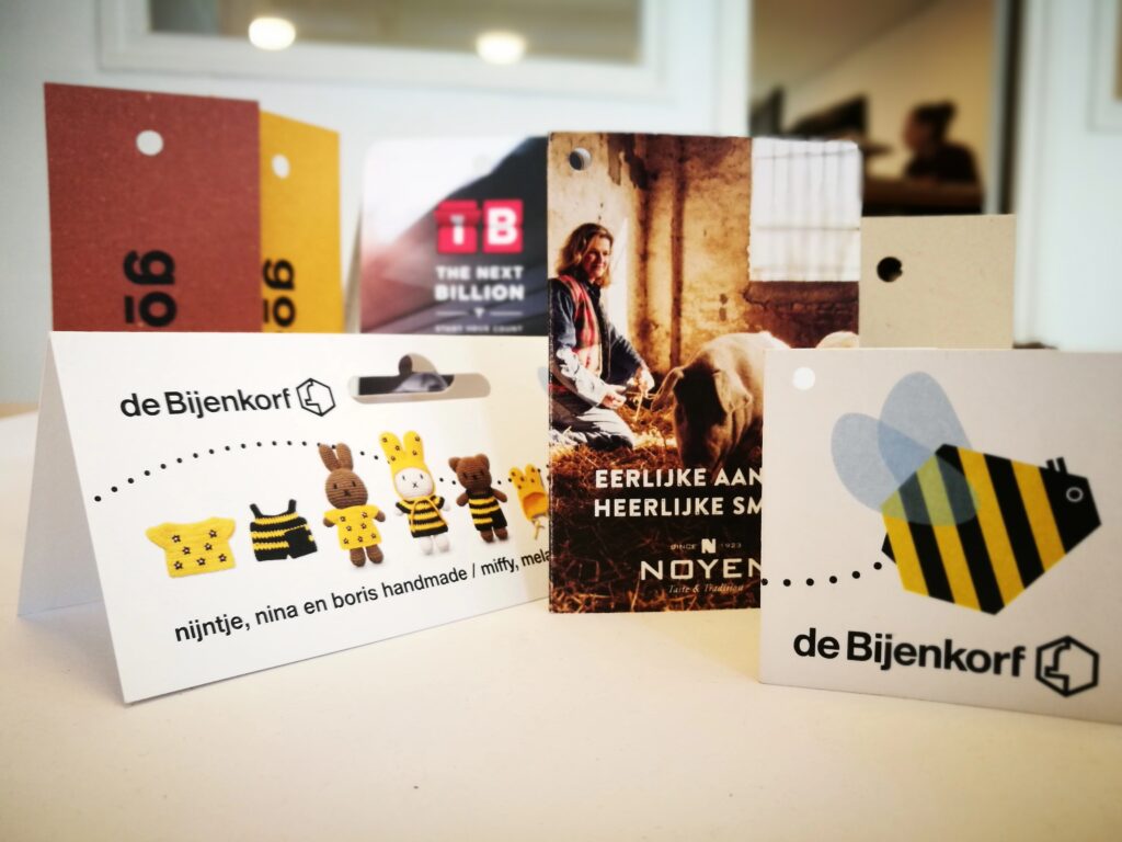 Duurzame hangtags op recycled papier